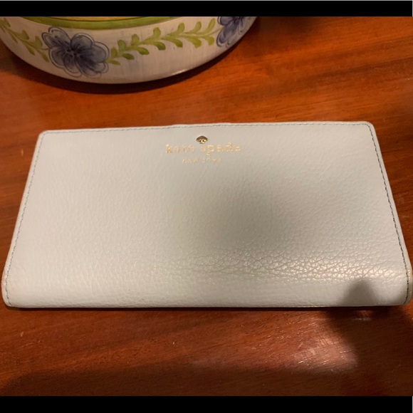 Kate Spade Wallet - Picture 1 of 5